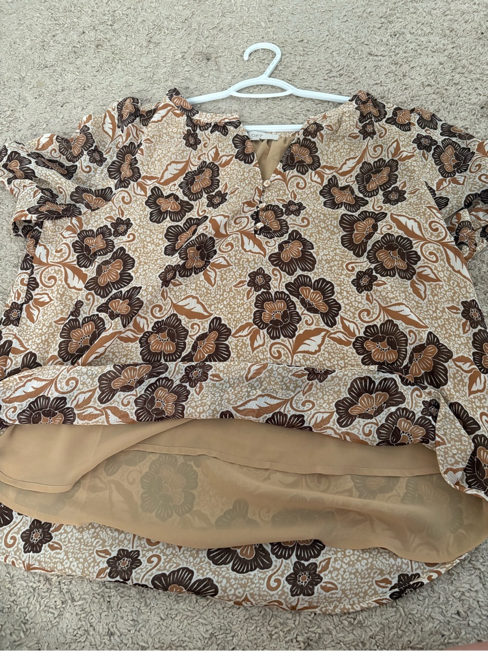 LOFT Floral V-Neck Blouse in Beige, Brown and Tan